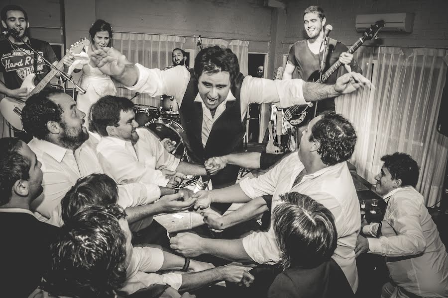 Fotografo di matrimoni Guillermo Pagano (guillepagano). Foto del 22 dicembre 2015