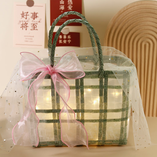 Title 2, High-end heart-shaped empty box for wedding gro...