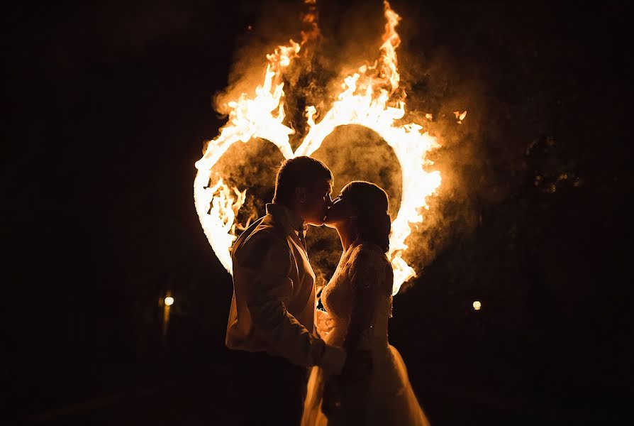 Wedding photographer Aleksandr Yakovenko (yakovenkoph). Photo of 2 September 2014