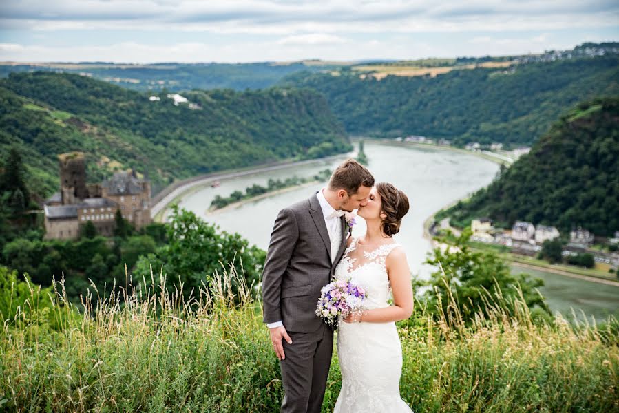 Fotógrafo de casamento Olga Schulz (os-fotozauber). Foto de 14 de agosto 2018