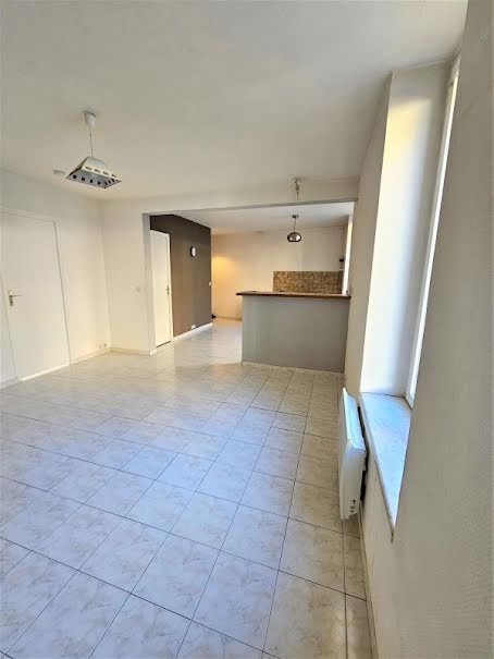 Vente appartement 2 pièces 47 m² à Saint-Germain-lès-Arpajon (91180), 155 000 €