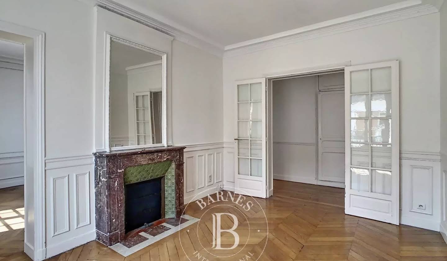 Apartment Neuilly-sur-Seine