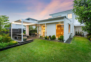 House with garden and terrace 3