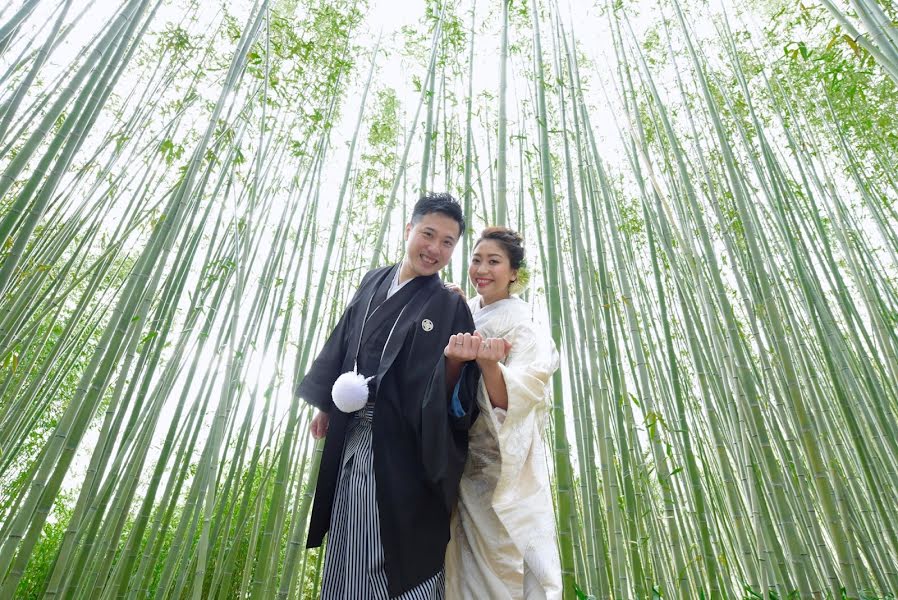 Fotografo di matrimoni Kazuki Ikeda (kikiphotoworks). Foto del 13 gennaio 2019