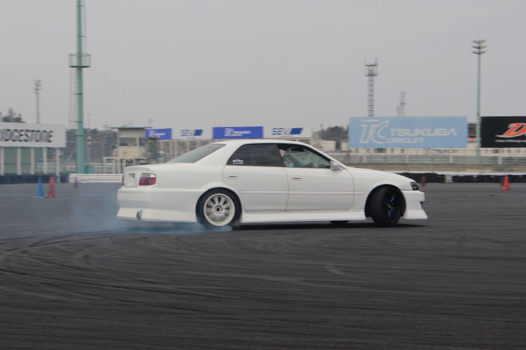 チェイサーのTeam4715・Type100 CHASER owner's club・本日のピックアップ・ドリフト・JZMTに関するカスタム事例の投稿画像3枚目