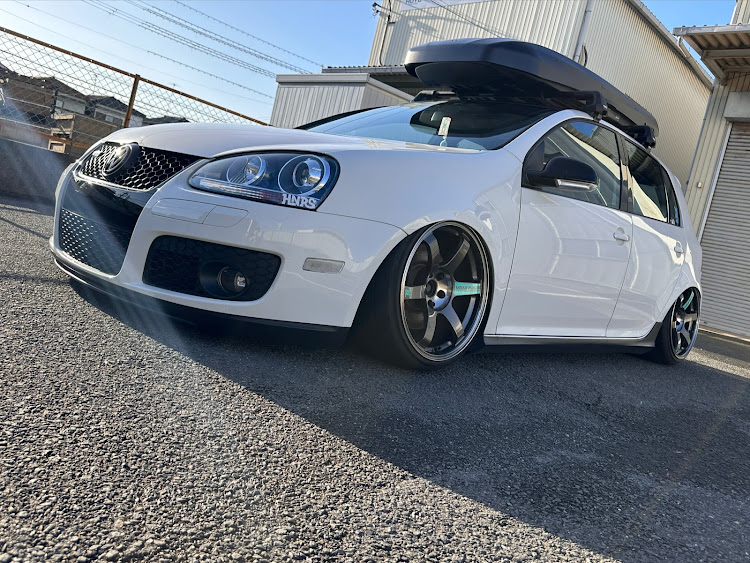 ゴルフ 5 GTIのTE37 SAGA SL・洗車・mk5・GTIに関するカスタム事例の投稿画像2枚目