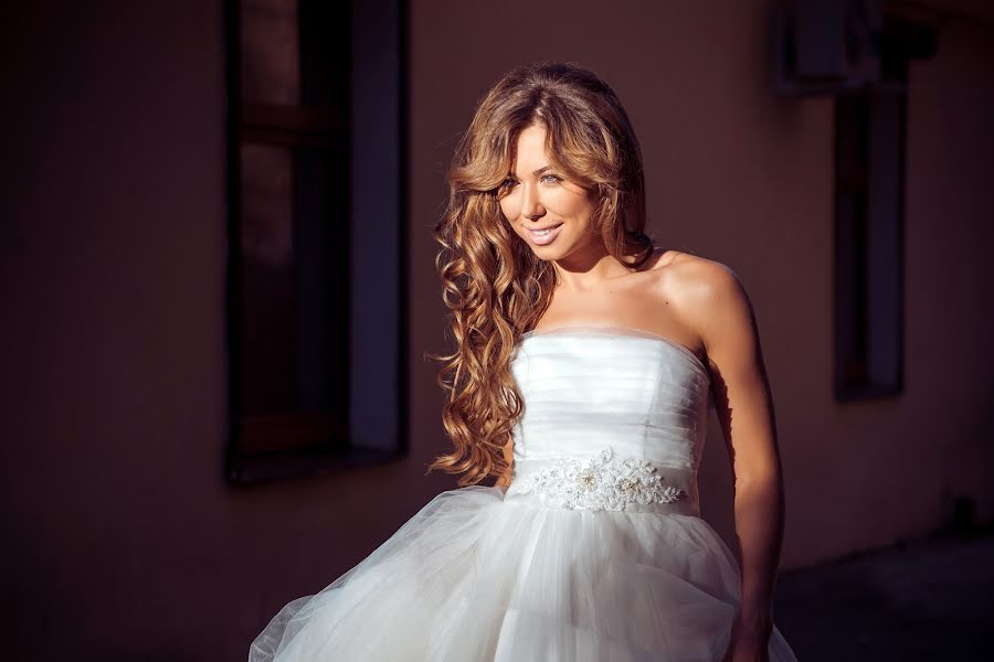 Fotografo di matrimoni Viktoriya Alieva (alieva). Foto del 9 febbraio 2016