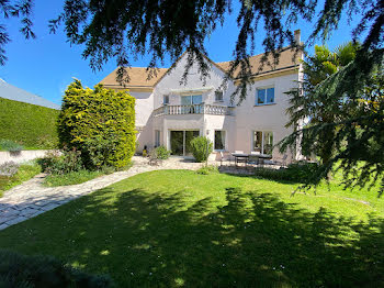 maison à Montfort-l'Amaury (78)