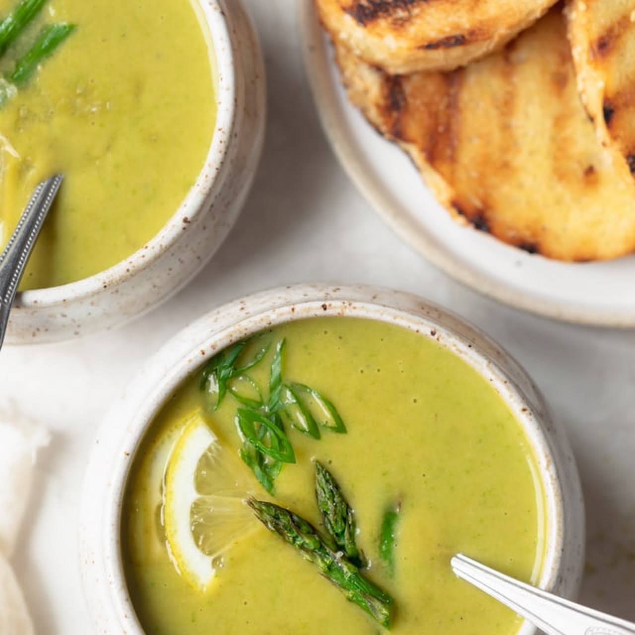 Vegan Asparagus Soup