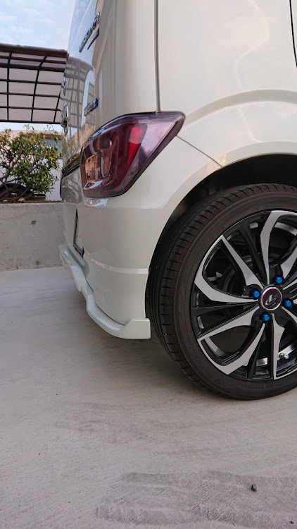 ワゴンRのリアバンパー取り付け・シフトパネルに関するカスタム事例の投稿画像7枚目