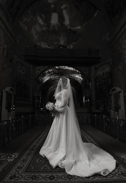 Wedding photographer Katya Grichuk (grichuk). Photo of 11 December 2023