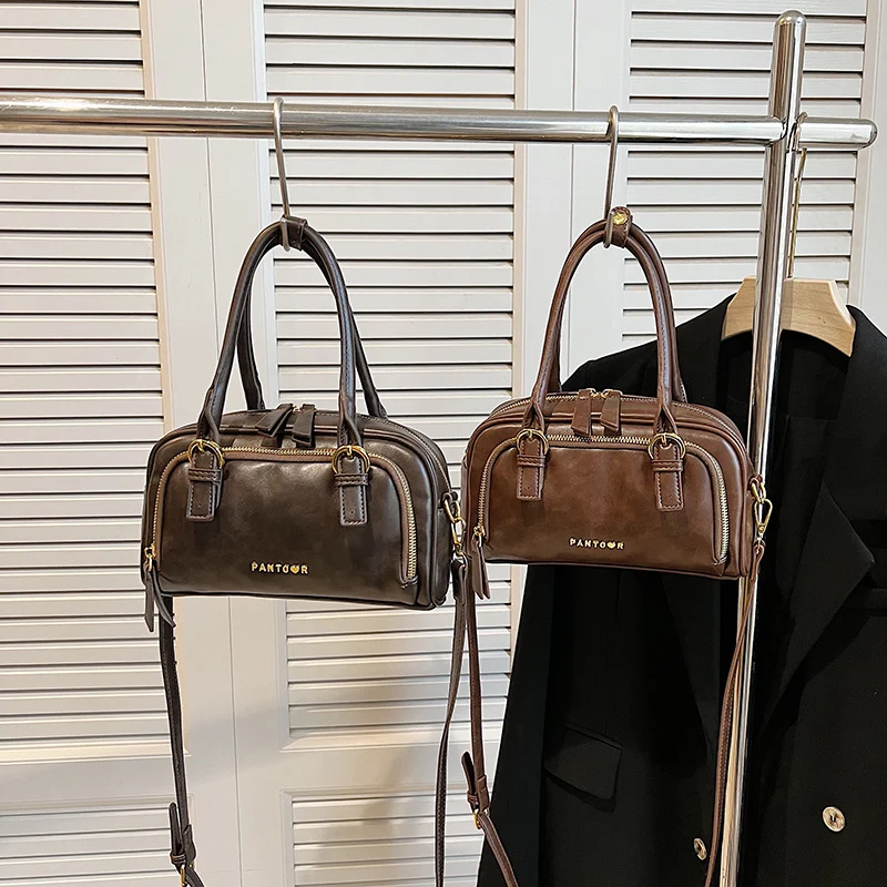 Retro bowling dames handtas crossbody tas, perfect voor dames. Draag uw essentials comfortabel en modieus voor elke gelegenheid.