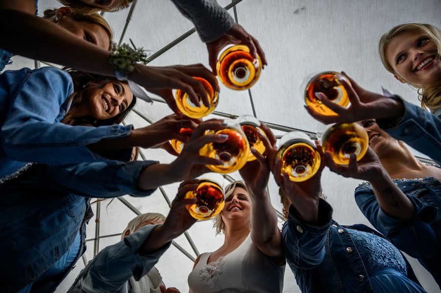 Fotografo di matrimoni Sven Soetens (soetens). Foto del 23 luglio 2021