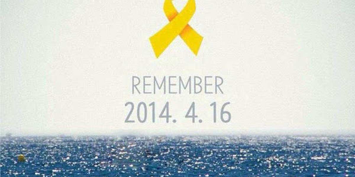 South Korea ferry disaster: Yellow ribbons become symbol of hope