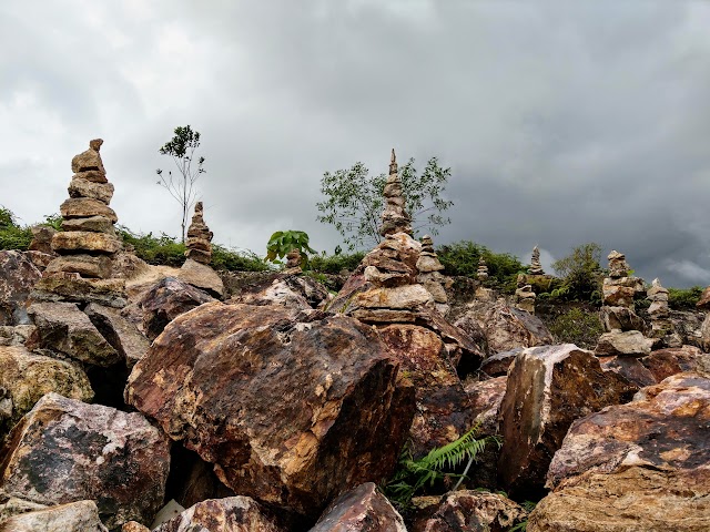 Bukit Sri Bintang Stacked Rocks