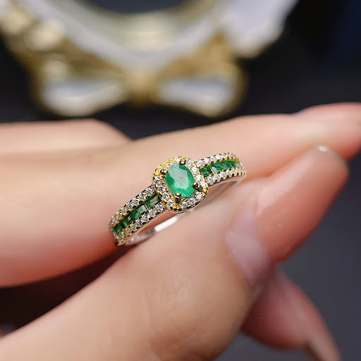 Title 5, Natural Emerald Ring S925 Silver for Women, a b...