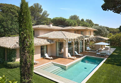 Maison avec piscine en bord de mer 5