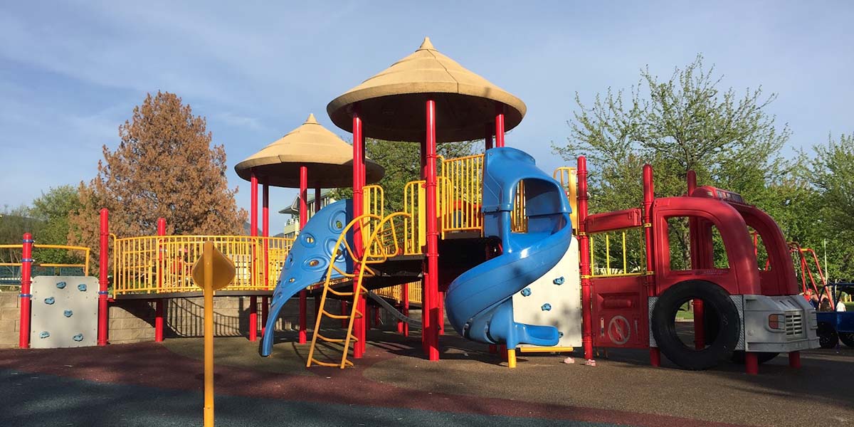 Ben Lee Park playground in Rutland, Kelowna