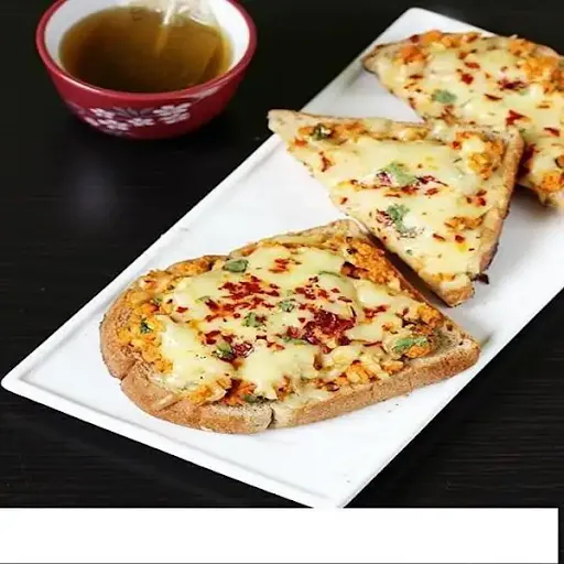 Peri-Peri Paneer Garlic Bread