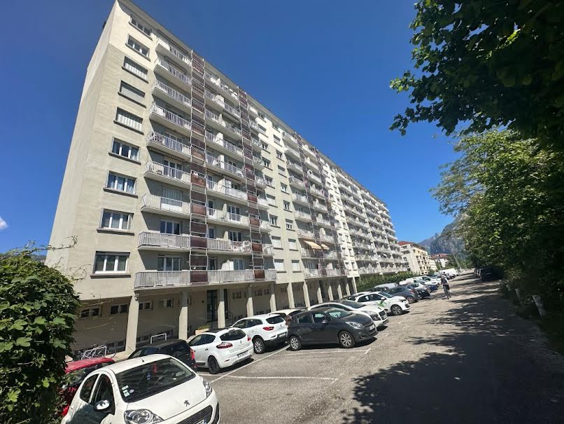 Vente appartement 4 pièces 69 m² à Seyssinet-Pariset (38170), 150 000 €