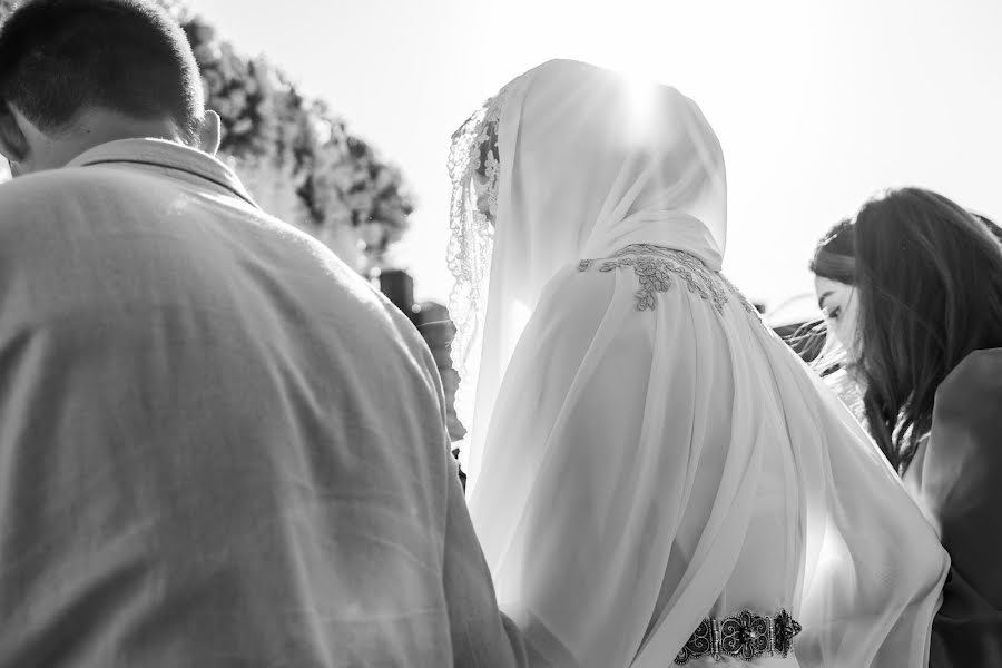 Wedding photographer Ruslan Aliev (aliev1704). Photo of 26 August 2021