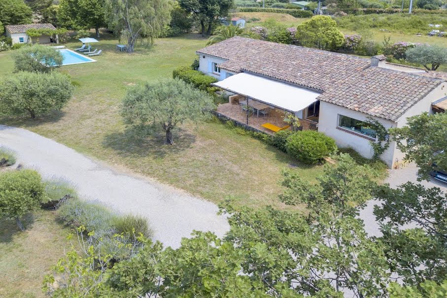 Vente villa 7 pièces 155 m² à Châteauneuf-Grasse (06740), 1 365 000 €