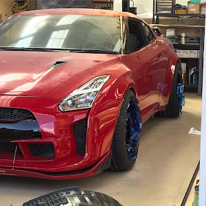 NISSAN GT-R R35