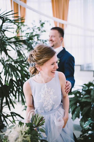 Wedding photographer Marina Perova (milkandhoney). Photo of 26 June 2017