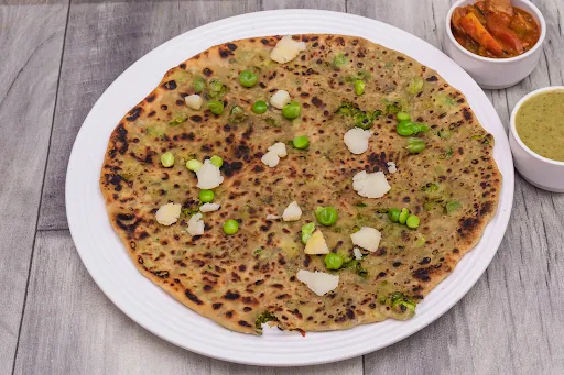 Aloo Matar Paratha