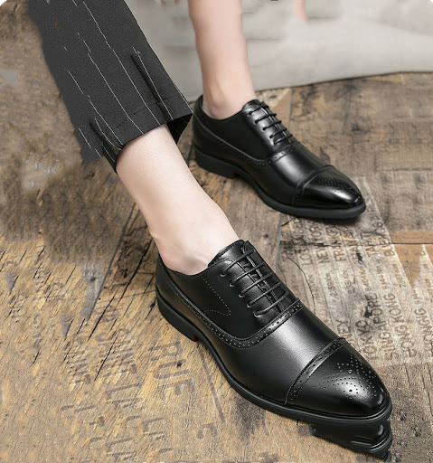 Title 4, Pointed Leather Shoes for Men