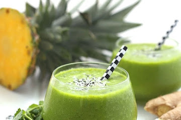 Pineapple Mojito Green Smoothie