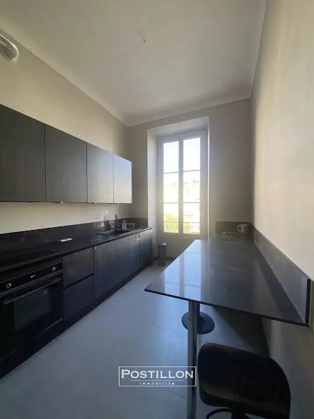 Vente appartement 5 pièces 135 m² à Nice (06000), 2 800 €