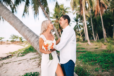 Fotografo di matrimoni Yuliya Chestikova (juliachestikova). Foto del 28 aprile 2019