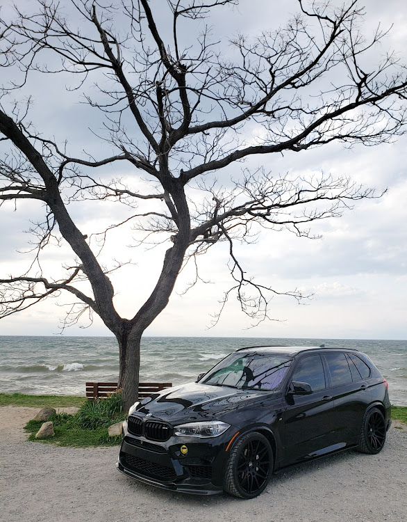 X5のあのベンチ・琵琶湖・ビワイチに関するカスタム事例の投稿画像1枚目