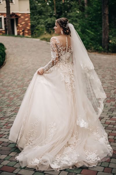 Fotógrafo de casamento Olga Cheverda (olgacheverda). Foto de 16 de outubro 2019