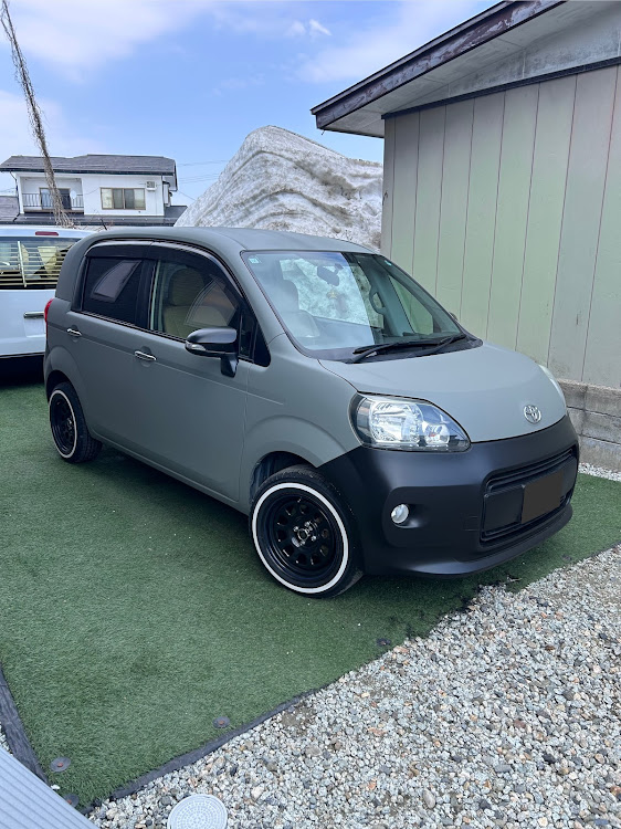 ポルテの営業車・DIY塗装・タカラ塗料に関するカスタム事例の投稿画像1枚目
