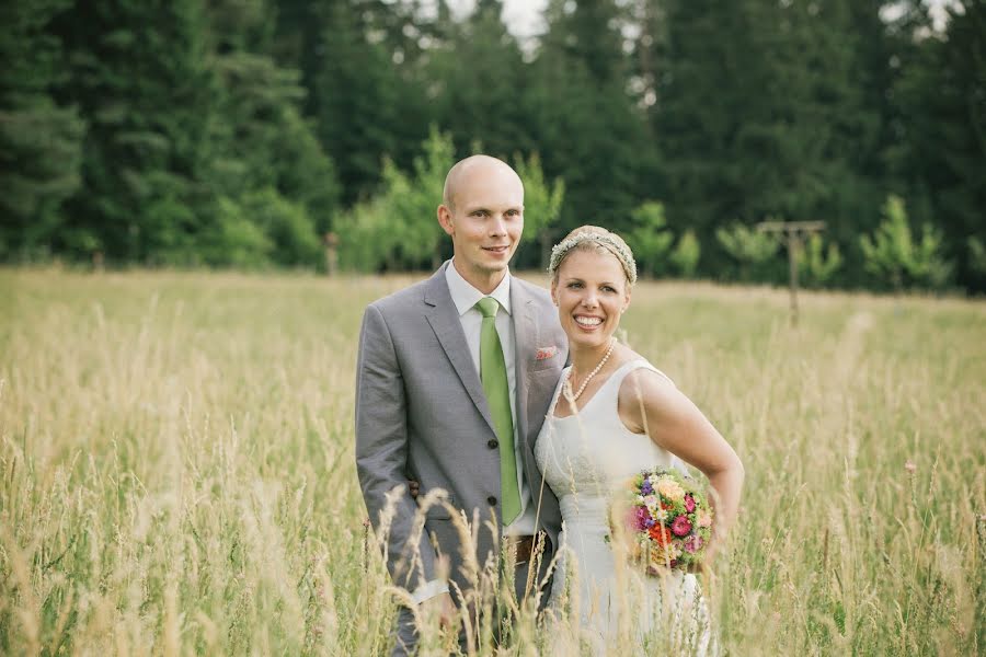 Wedding photographer Stephanie Winkler (lovelyweddinpic). Photo of 28 May 2014