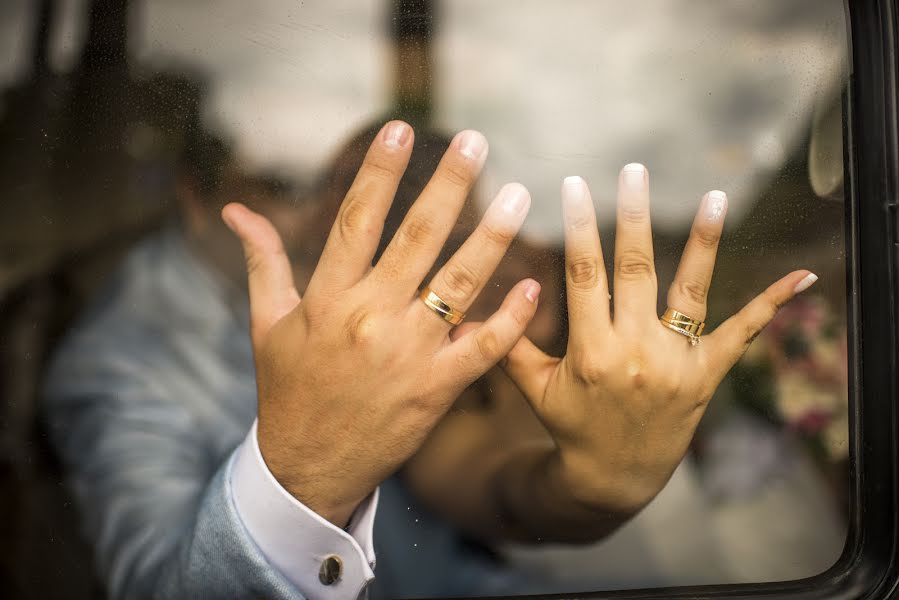 Fotografo di matrimoni Miguel Vergel (miguelvergel). Foto del 1 agosto 2018