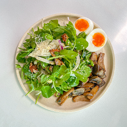 Mushroom Green Salad (Vegetarian)