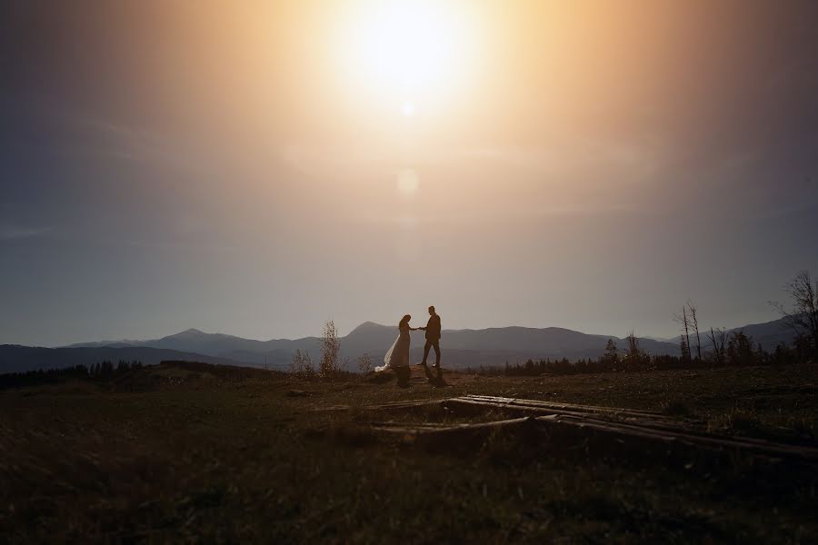 Fotografo di matrimoni Volodymyr Yamborak (yamborak). Foto del 21 dicembre 2020