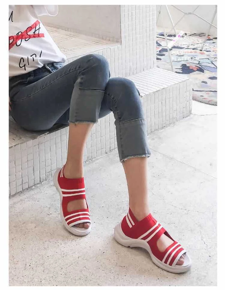 Dames casual sandalen met zool, perfect voor de zomer. Comfortabel, lichtgewicht en stijlvol. Ideaal voor dagelijks gebruik.