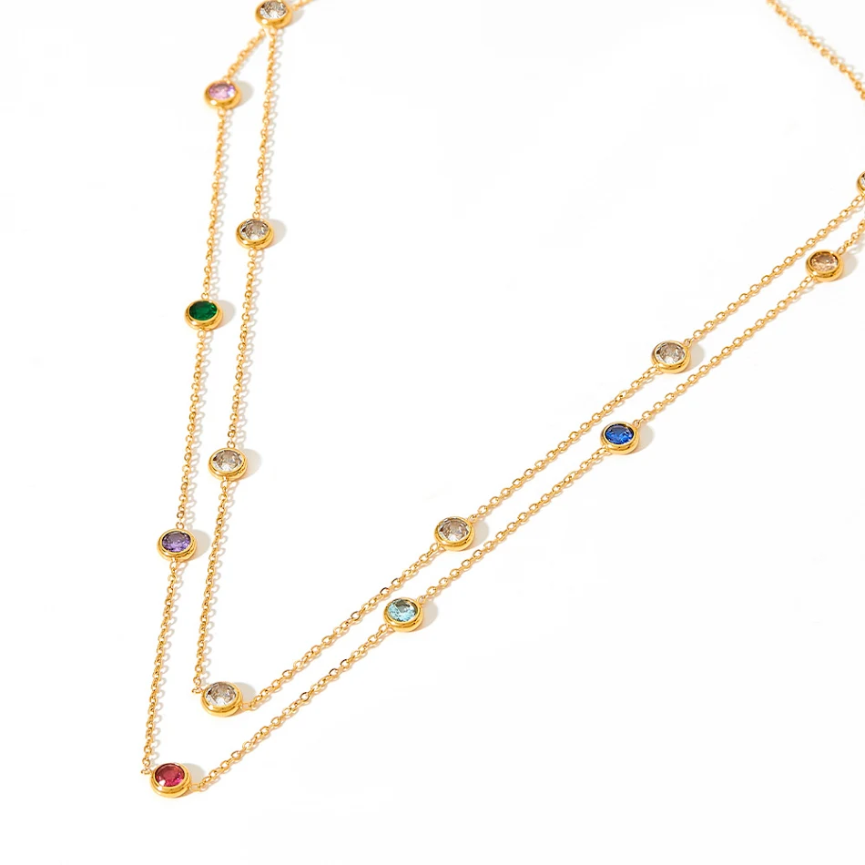 Collier Mini Fin Femme Pendentif Zircon. Élégance subtile, éclat captivant et design délicat, parfait pour un usage quotidien.