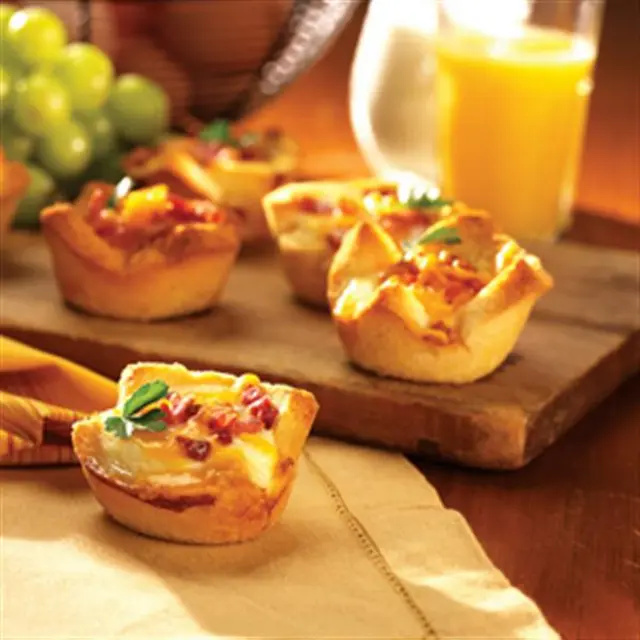 Quiche Toast Cups