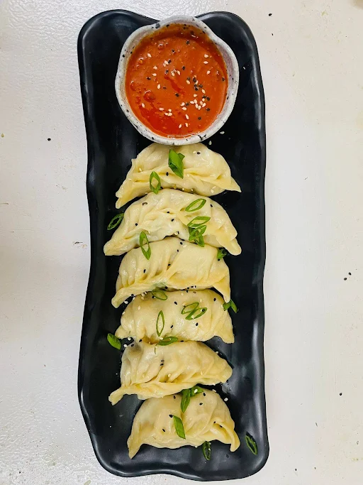 Chilli Paneer Momos