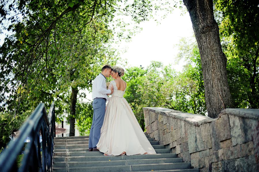 Bröllopsfotograf Elena Proskuryakova (elenaprofoto). Foto av 5 augusti 2018