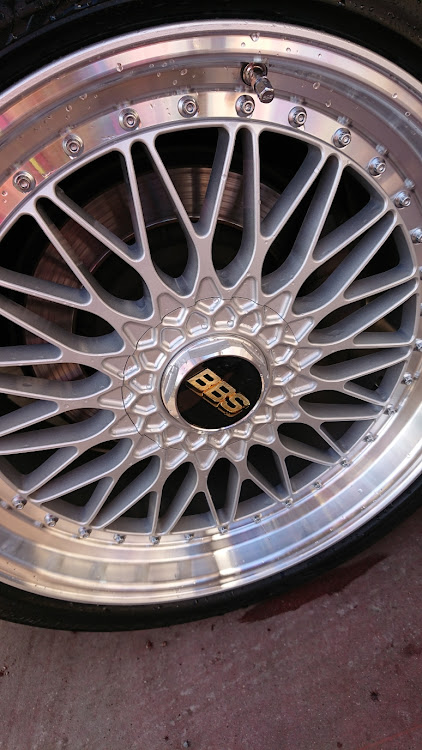 大仏さんが投稿したホイール交換・LS460・BBS・セガレに関するカスタム事例の投稿画像2枚目