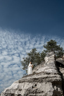 Wedding photographer Iryna Tomchuk (tiryna). Photo of 1 February 2023