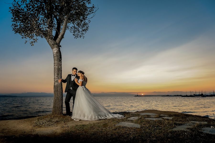 Fotografo di matrimoni Dionisi Bezanidi (dionysi). Foto del 20 maggio 2022