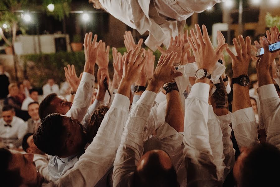 Wedding photographer Alejandro Crespi (alejandrocrespi). Photo of 17 June 2019