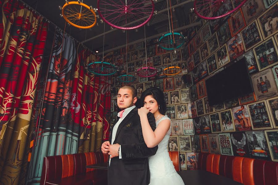 Wedding photographer Viktoriya Romanova (victori1). Photo of 4 November 2015